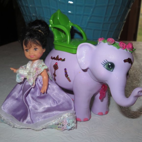 Barbie Kelly 2007 Island Princess Purple Elephant